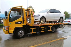 旌阳区附近拖车救援24小时服务热线